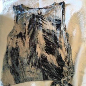 Philosophy Tie, tank